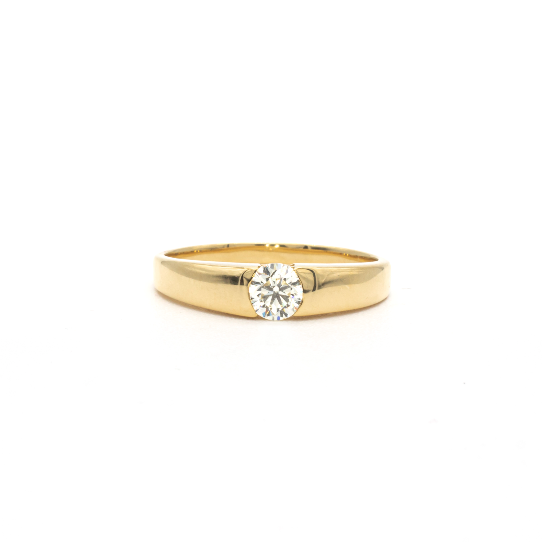 Classic Solitaire Diamond Ring