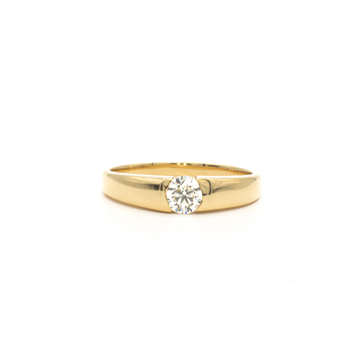 Classic Solitaire Diamond Ring