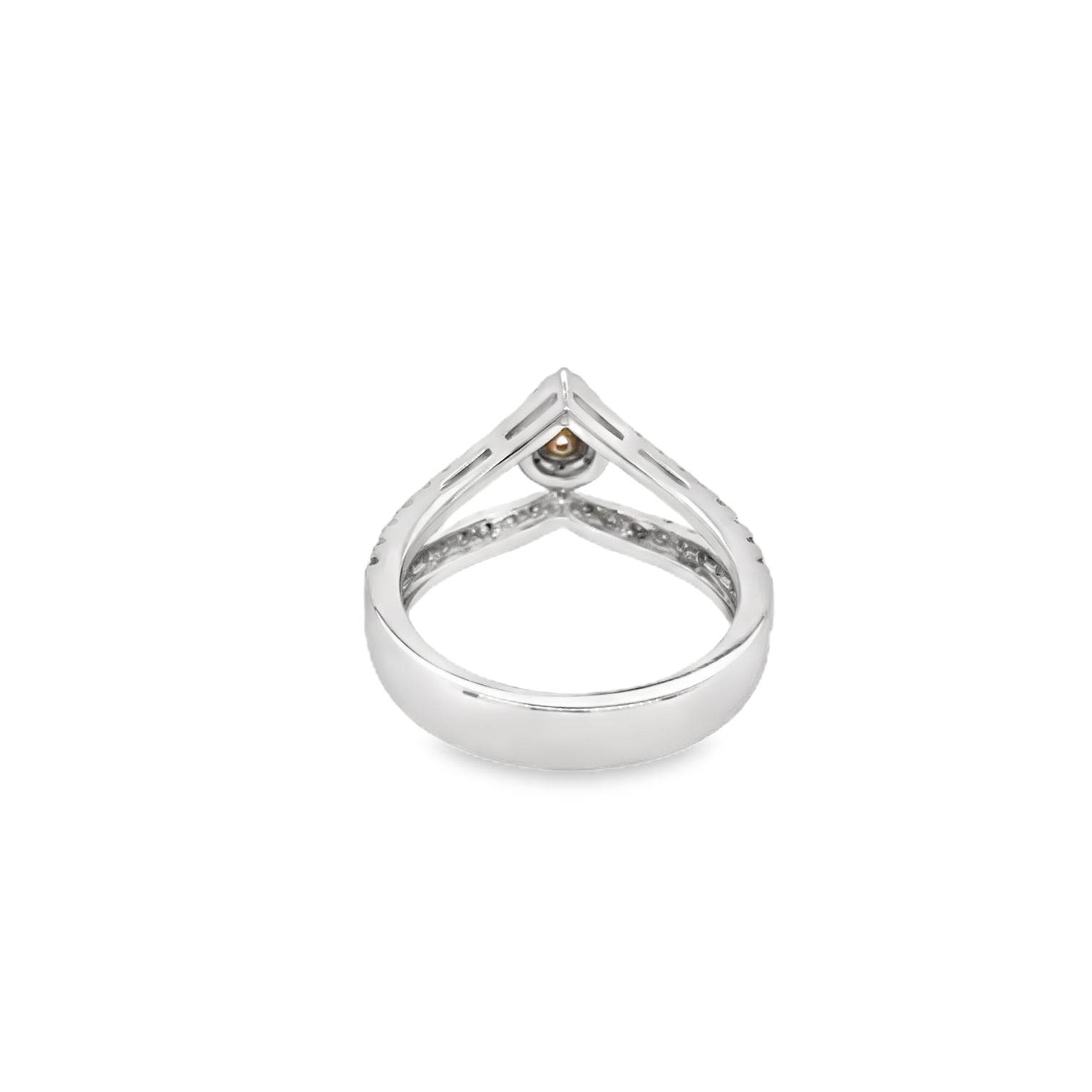 0.126ct Pear-Shaped Fancy Orange Pink Diamond Halo Ring - Candid Japan